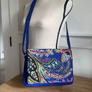 Vera Bradley Iconic Turnabout Crossbody Romantic Paisley Blue Quilted Casual